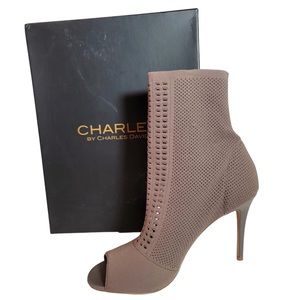 CHARLES by Charles David Rebellious mesh knit open toe taupe stiletto bootie 10